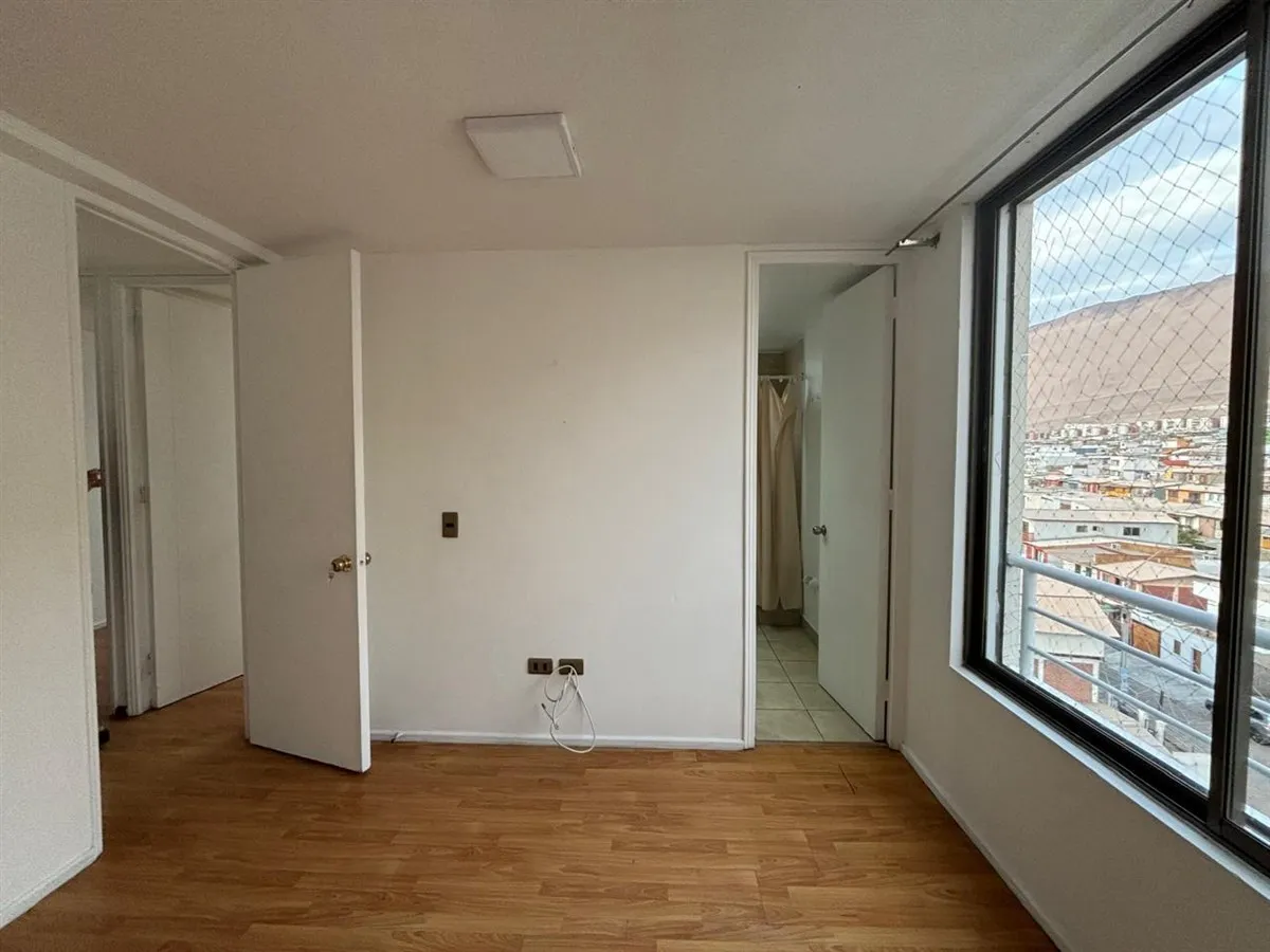 Imagen 3 de 14 de Departamento En Arriendo Edificio Panorámico Sector Sur .