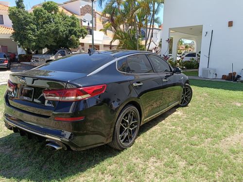 Kia Optima 2.0 L Turbo Gdi Sxl At