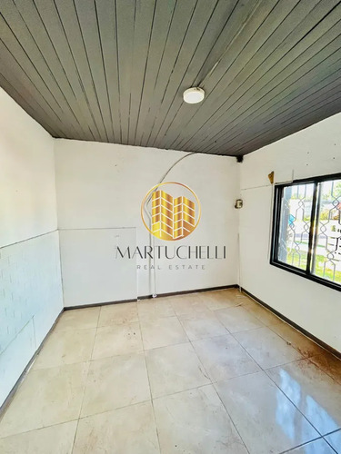 Casa En Alquiler O Venta, Ubicada En San Carlos, Con Opción A Local Comercial
