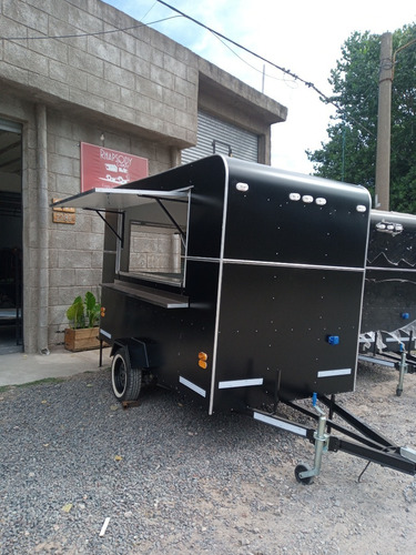 Imagen 20 de 22 de Trailer Gastronómico Food Truck