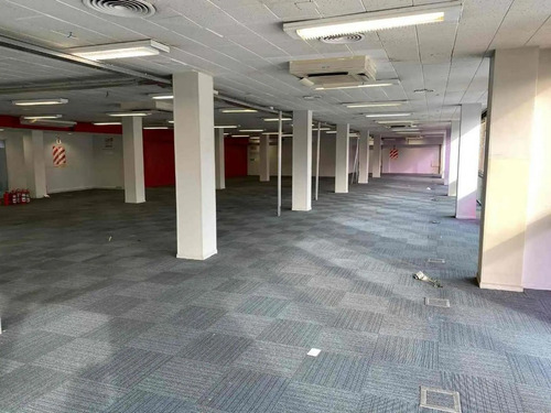 Oficina En Alquiler De 600 M2 En Plaza De Mayo Microcentro