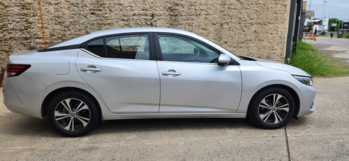 Nissan Sentra 2.0 Advance Cvt