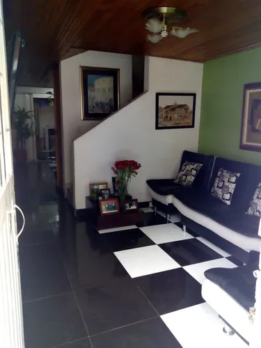 Excelente Casa Con Terraza Techada, Suba - Costa Azul