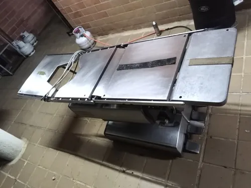 Mesa De Cirugía Amsco 2080l (Usado)