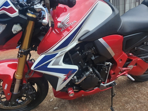 Imagem 2 de 7 de Honda Barracuda