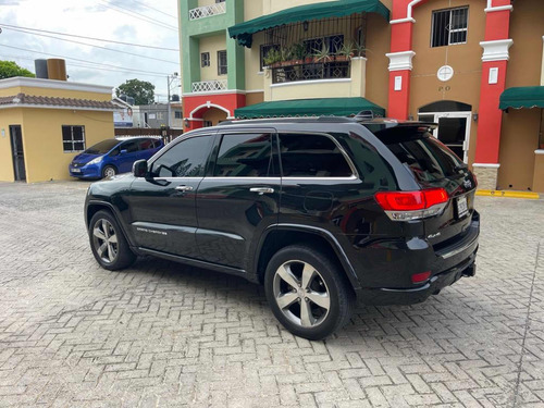 Imagen 10 de 15 de Jeep Grand Cherokee Overland Americana