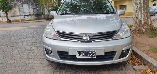 Nissan Tiida Tekna 2013