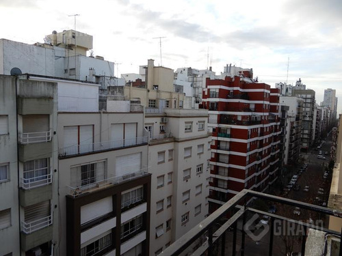 Imagen 18 de 19 de 2 Amb. A La Calle C/ Balcón Invertido | Excelente Estado | Reciclado A Nuevo