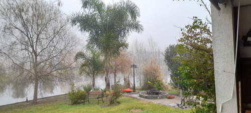 Dueño Directo. Vendo Casa Dueño Directo, Vende En El Canton , Casa Moderna De Diseño Minimalista A La Laguna Con 40m De Costa Propios, Parque Y Piscina Con Solarium