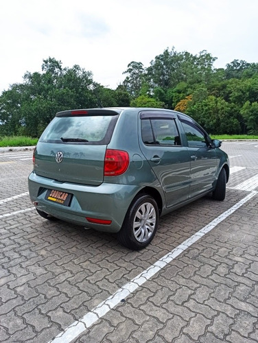 Imagem 4 de 15 de Volkswagen Fox 2012 1.0 Vht Total Flex 5p