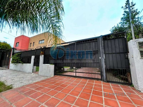 Boulogne - Casa Venta Usd 155.000