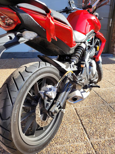 Imagen 15 de 15 de Benelli Tnt300