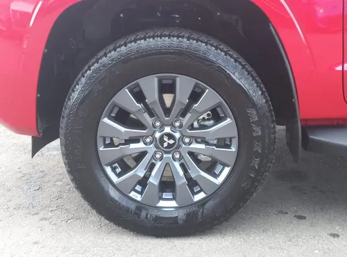 Mitsubishi L200 Triton Mitsubishi New L200 Triton Gls At Plus 2.4 4x4 2025