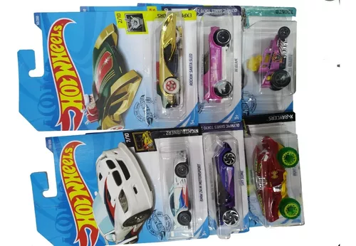 Carrinho Hot Wheels Carros Basicos Sortido - Tem Tem Digital - Brinquedos e  Papelaria, aqui tem!