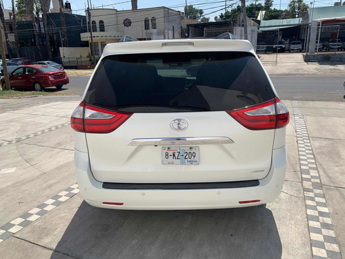 Imagen 11 de 12 de Toyota Sienna 3.5 Limited At 2016