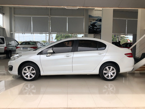 Imagen 8 de 14 de Peugeot 408 Allure Hdi Nav