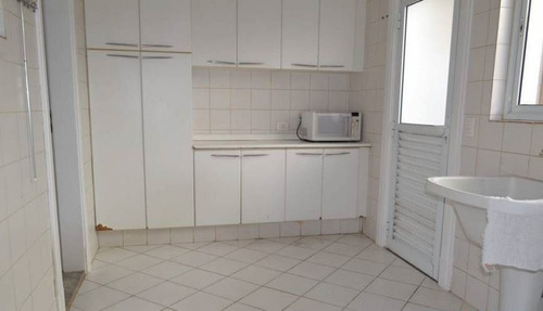 Tamboré 03 - Casa 720m² - 4 Dormitórios Sendo 4 Suítes, 4 Vagas, Living Com Lareira, Espaço Gourmet Com Churrasqueira - Cncd081