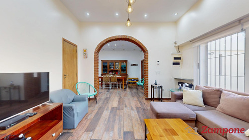 Casa En Venta En Vélez Sarsfield, Monte Castro, Cochera Fondo Terraza