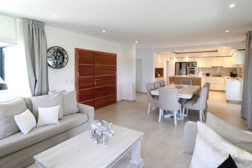 Casa En Venta - San Lucas
