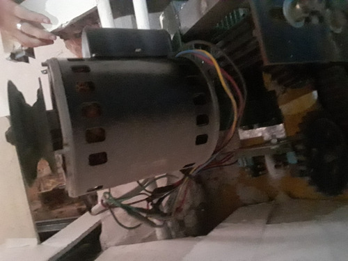 Imagen 2 de 6 de Motor Para Persiana Metalica - 1hp -