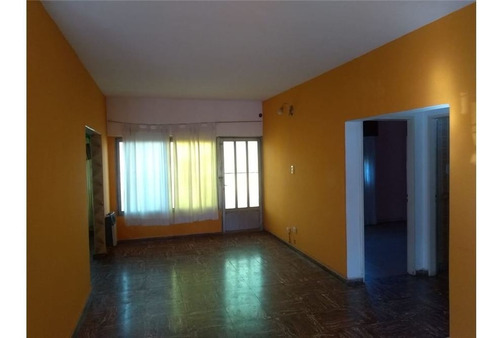 Venta Galpón Cn Casa De 2 Dormitorios- B. Belgrano