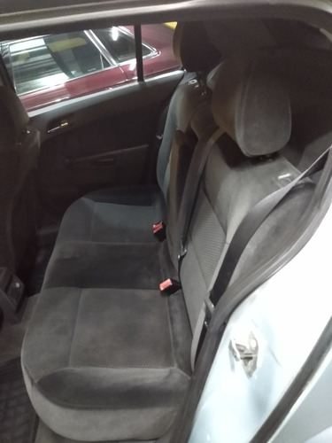Vectra Gt 2.0 Ano 2010 Segundo Completo Flex Km Baixo