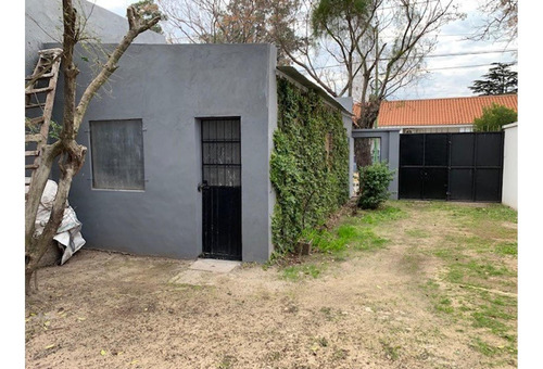 Imagen 3 de 8 de Lote Con Galpón Y Piscina, Gran Espacio Libre.