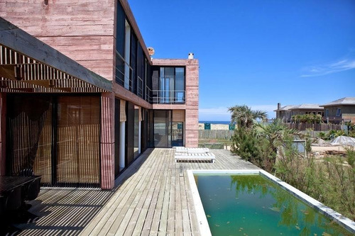 Imagen 1 de 30 de Casa En La Playa