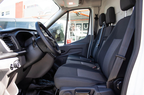 Ford Transit 2.2 Furgon Largo 350l