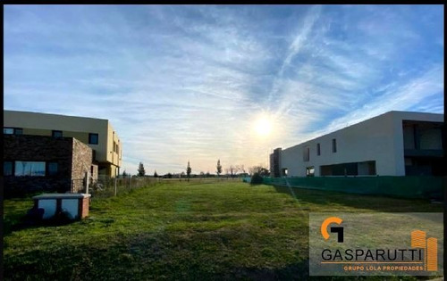 Lote En Barrio Cerrado Haras De Santa María!
