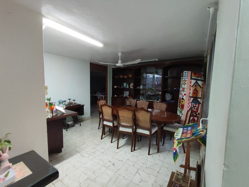 Miguel Aleman Amplia Casa Con Alberca (fvc-2075)