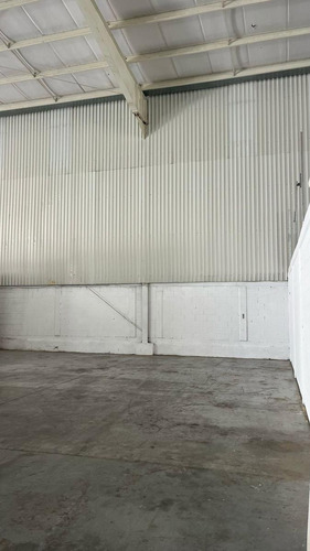 Bodega Industrial En Renta
