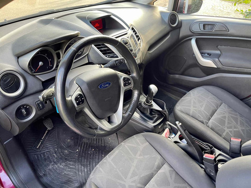 Ford Fiesta Kinetic Design 1.6 Design 120cv Titanium 2011