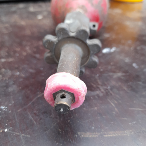 Imagem 8 de 9 de Extintor Calibrador De Pneu Carro Antigo No Estado