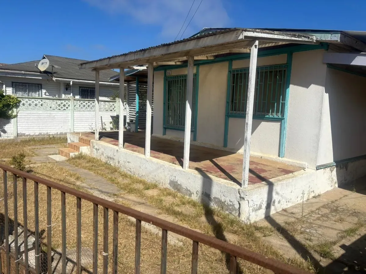 Imagen 2 de 29 de Casa En Venta En Las Cruces, El Tabo