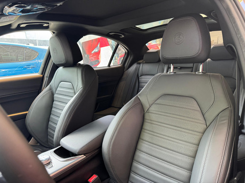 Alfa Romeo Giulia 2.0 280cv Veloce