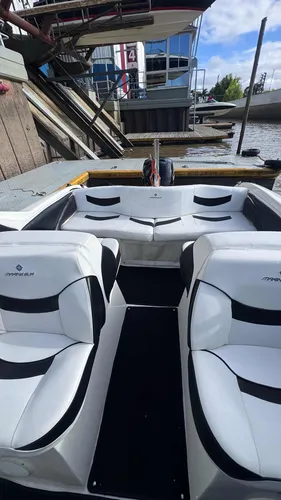 Quicksilver 2002 (2015) - Mercury 150 Hp 4t