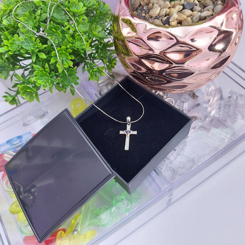 Imagem 5 de 5 de Colar De Prata 925 Com Pingente Crucifixo Coração De Safira