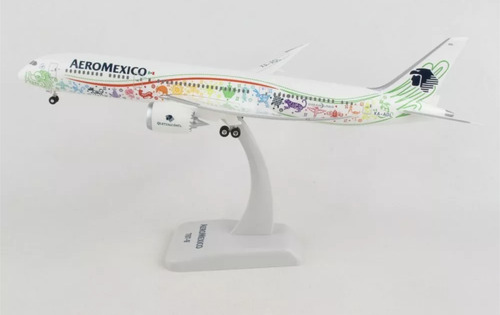 Avión Escala 1:200 Aeromexico B787-9 Quetzalcóatl 32cm 