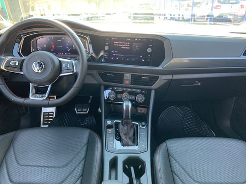 Imagen 11 de 15 de Volkswagen Jetta Gli 2020