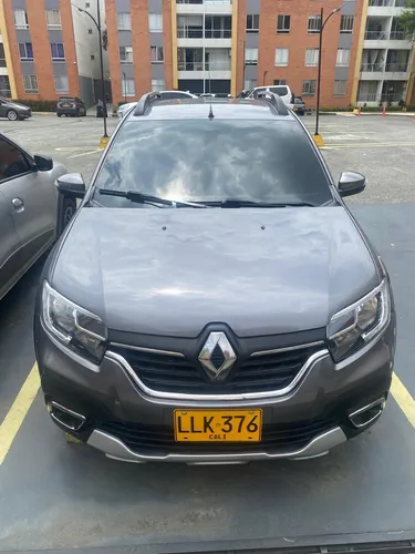 Renault Stepway 1.6 Intense Automática