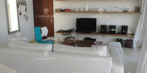 Venta De Casa En Manantiales- El Chorro. 4 Dormitorios En Suite