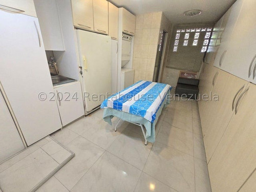 Carla Gonzalez Casa En Venta Santa Fe Norte Mls #25-9465