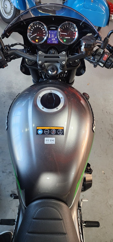 Kawasaki Z900 Rs