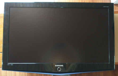 Tv Lcd Samsung Ln40r71b, Tela, T-con, Lâmpadas E Carcaça. (Usado)