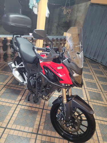Moto Bem Conservada . Moto De Estrada Toda Revisada