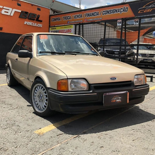 Imagem 5 de 9 de Escort Gl 1.6i 1.6