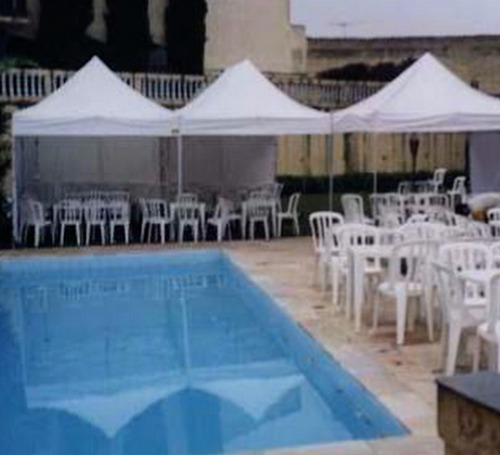 Imagem 1 de 10 de Locação/aluguel De Tenda E Ombrelone2x2, 3x3, 4x4 P/ Festas