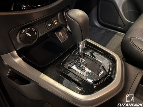 Imagem 8 de 15 de Nissan Frontier Cd Xe 2.3 Bi Turbo 4x4 2021