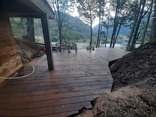Terreno Con Casa A Orillas Del Rio Espolón A 2 Km Del Centro